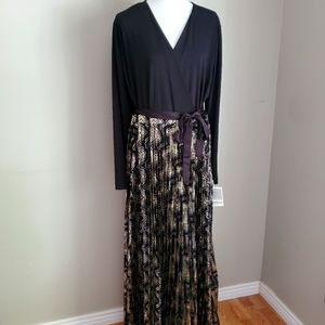 NWT LuLaRoe 3XL Elegant Deanne, floor-length wrap dress